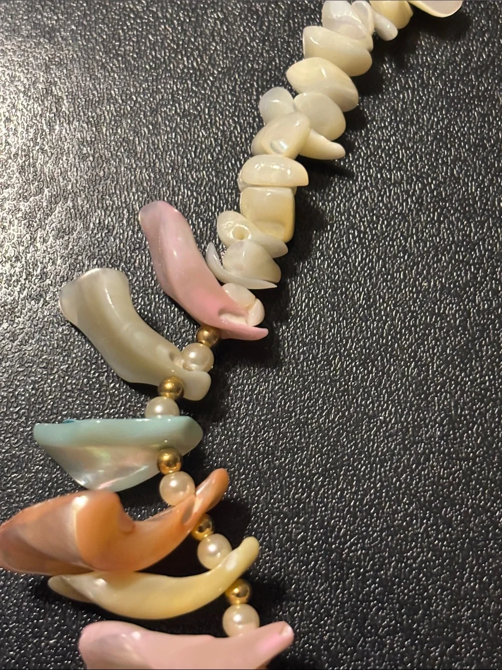 Pastel‎ Shell Drop Necklace and Earrings Cream and Multicolor MOP Chip Necklace